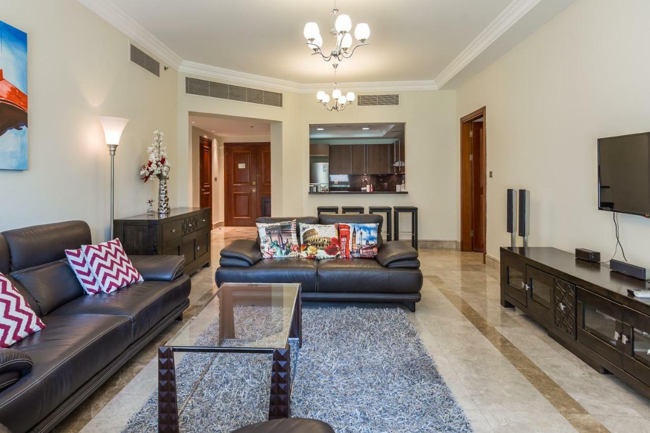 Beachfront Two Bedrooms On Palm Jumeirah By Deluxe Holiday Homes 迪拜 外观 照片